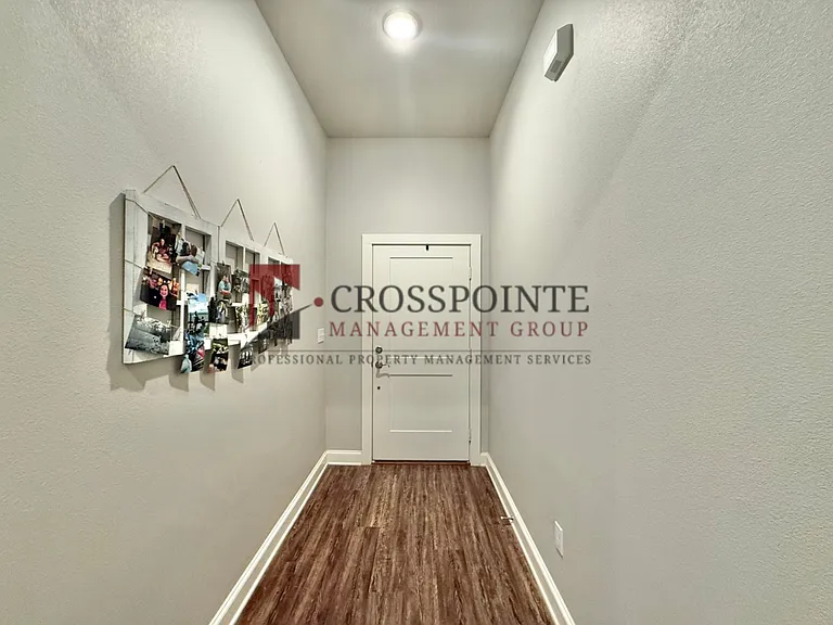4818 FM 346 E — Photo 2