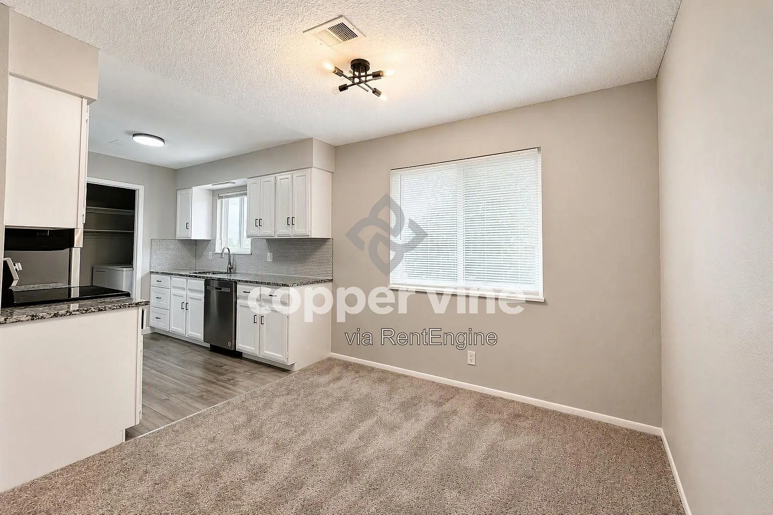 2 bed, 1.0 bath, 980 sqft, $1,930 — Photo 4