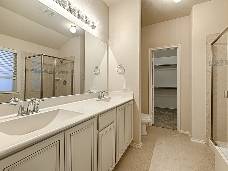 2805 Leslie Ln — Photo 11