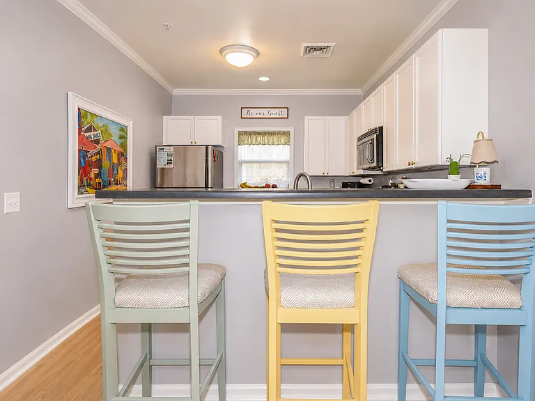 185 Sunset Point Dr #611 — Photo 8