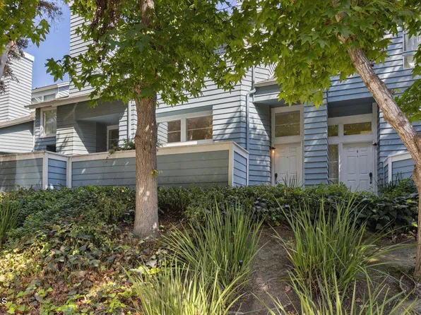 745 Balfe St, Ventura, CA 93003