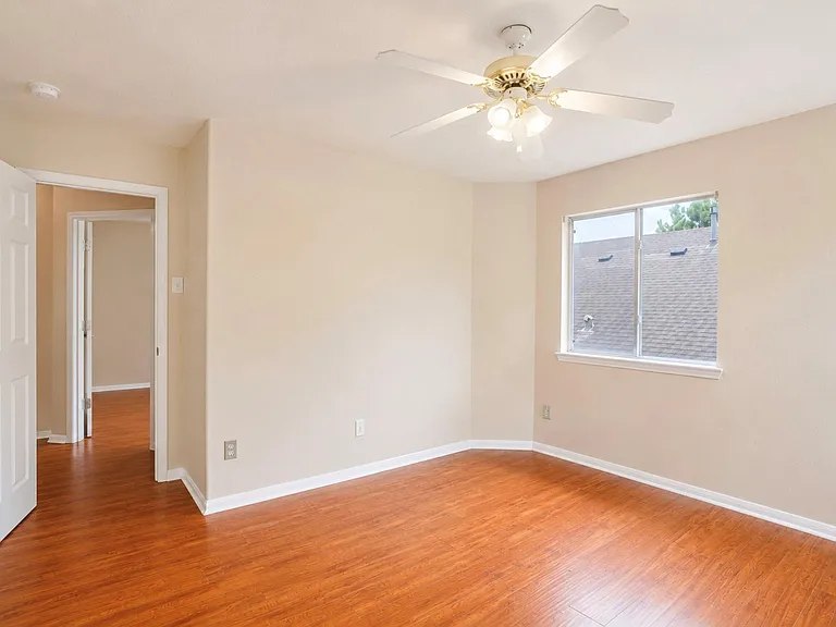 5219 Heatherdawn Ct — Photo 35
