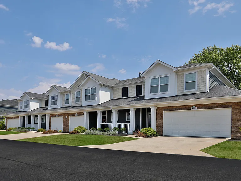 Kendal On Taylorsville — Photo 35