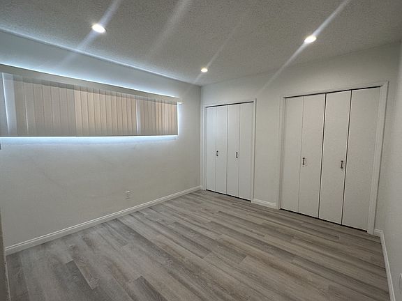 2nd image of 525 Evergreen St #C