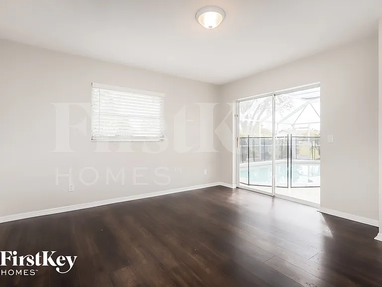27065 Formosa Dr — Photo 10