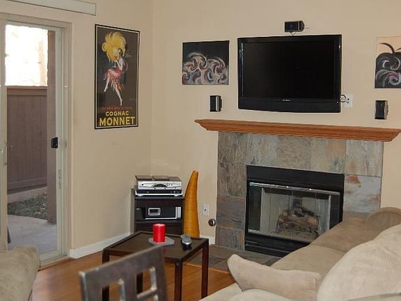 2nd image of 205 Westlake Dr Unit 8