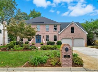 404 Dorchester Ct, Chesapeake, VA 23322