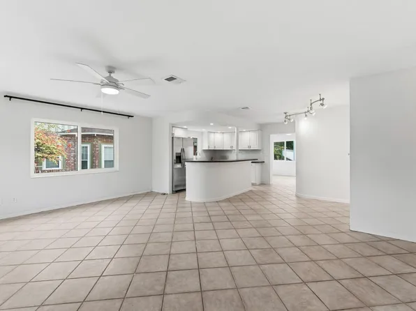 766 20th Ave N, Saint Petersburg, FL 33704