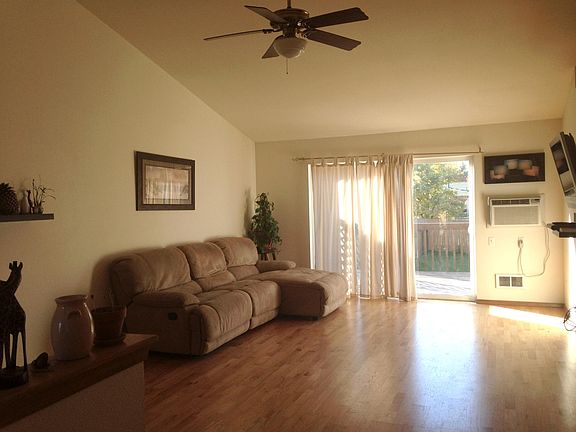 5th image of 9822 E Boone Ave