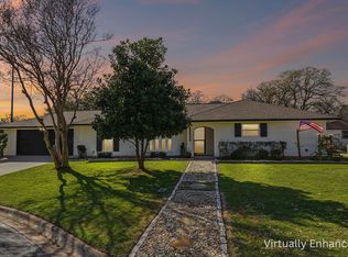 1506 Springbrook St, Corinth, TX 76210