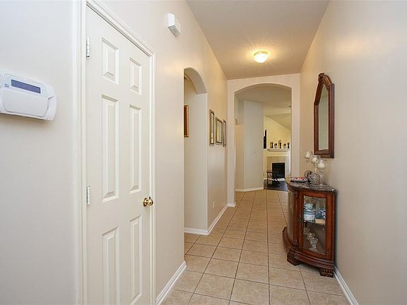 4th image of 6710 Catarina Cir