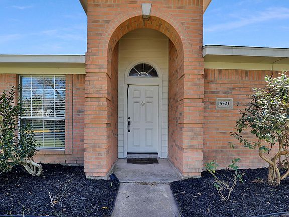 4th image of 15503 W Little York Rd