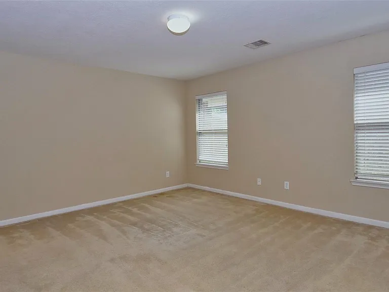 2923 Mustang Meadow Ln — Photo 13
