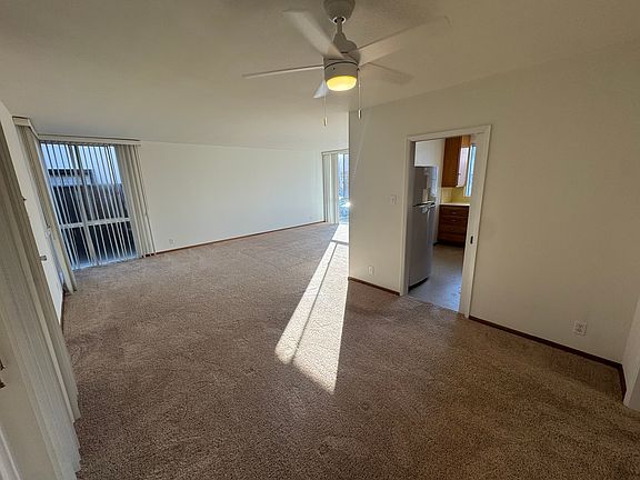 3rd image of 206 Belmont Ave APT 1