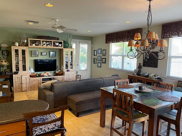 14 Kuinehe Pl — Photo 1