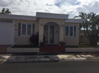 3 Maruja St, Levittown, PR 00949