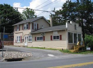 908 N Brookside Rd, Allentown, PA 18106