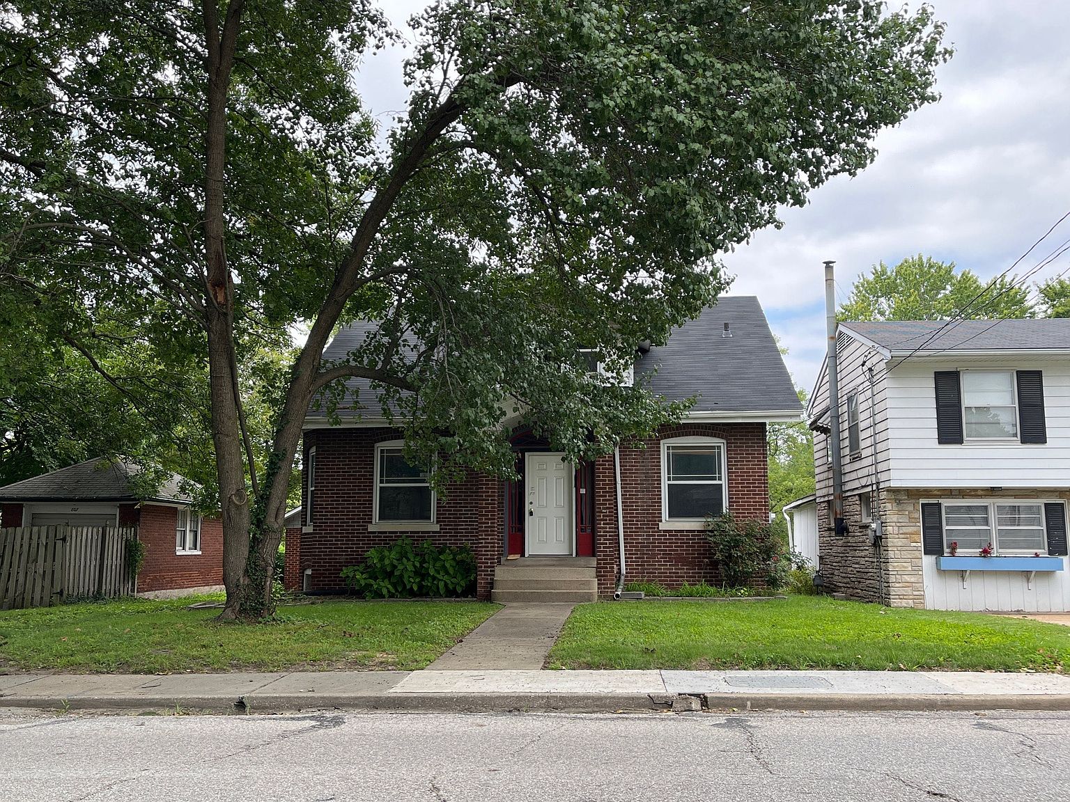 811 Lebanon Ave, Belleville, IL 62221 | Zillow