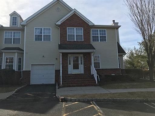 1st image of 297 Pinelli Dr #297