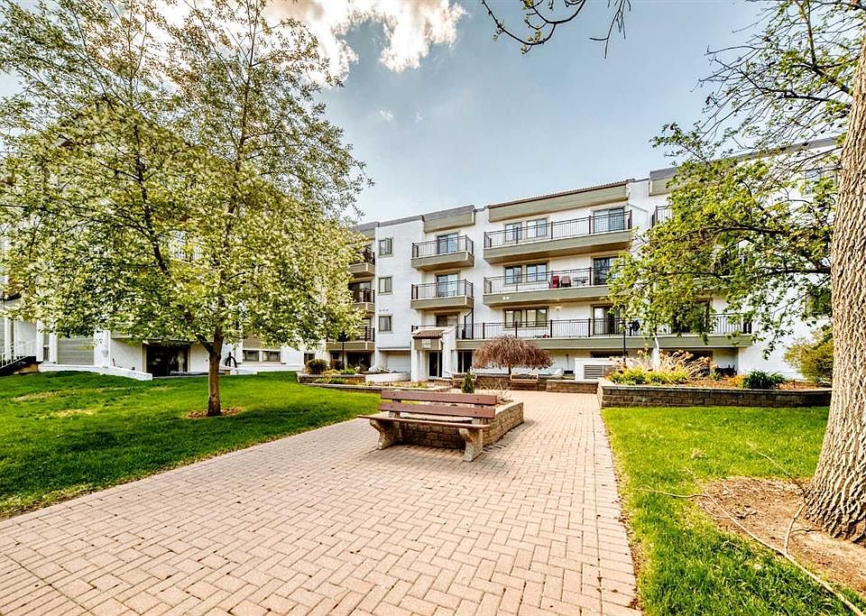 1st image of 723 N 57th Ave SW #309