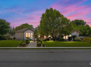 1001 Paxton Way, Bakersfield, CA 93312