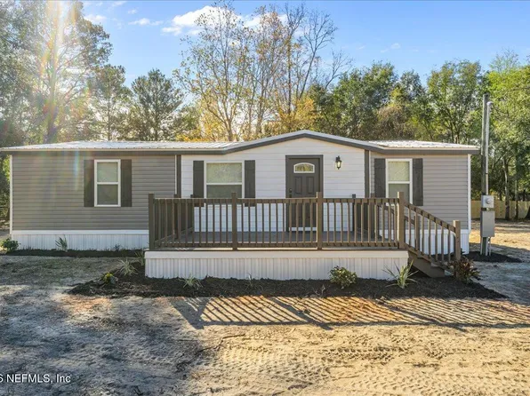 121 LYNNWOOD Avenue, Interlachen, FL 32148