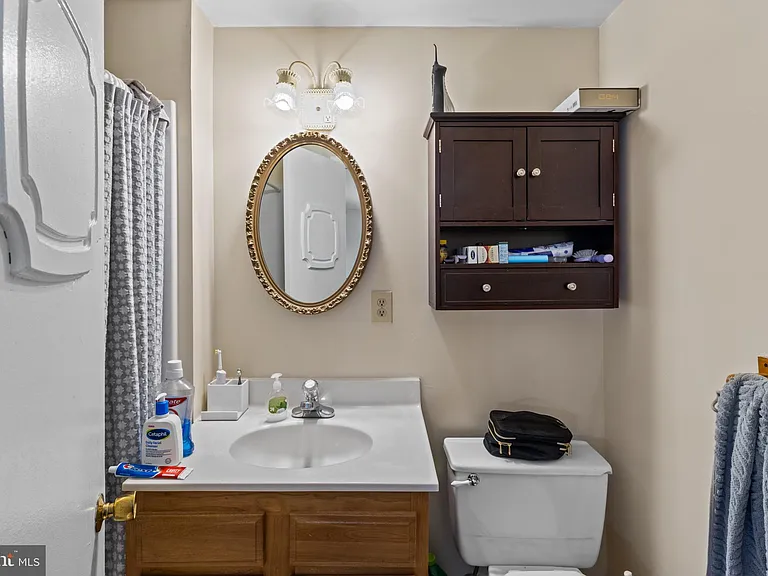 1435 Crofton Pkwy — Photo 24