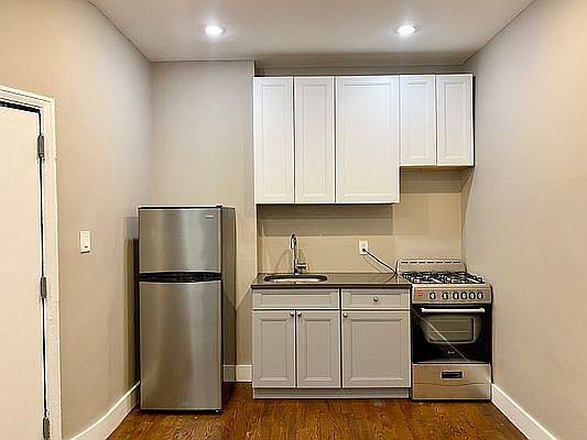 1st image of 133 Rogers Ave #2A