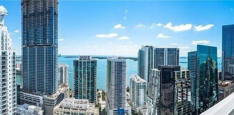 Brickell Ave — Photo 20