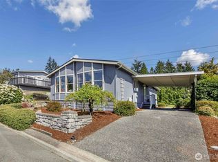 19812 126th Ave NE, Bothell, WA 98011