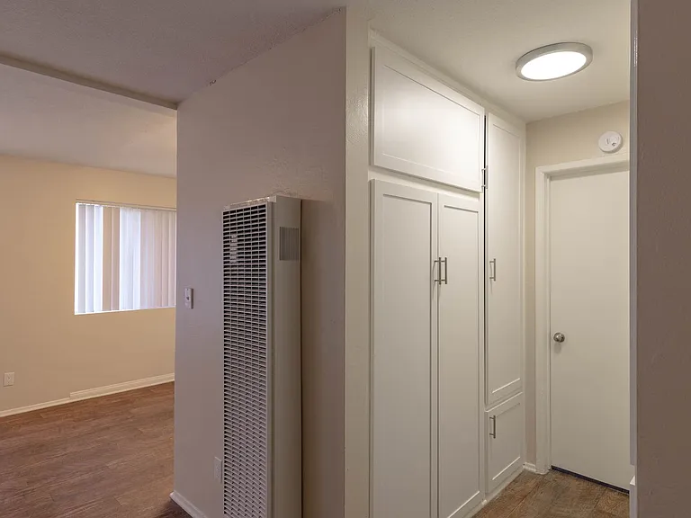 Applewood Apartments — Photo 52