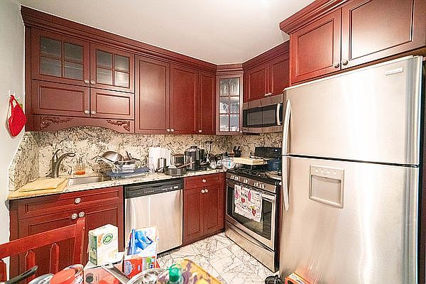 1st image of 20-52 36th St #4