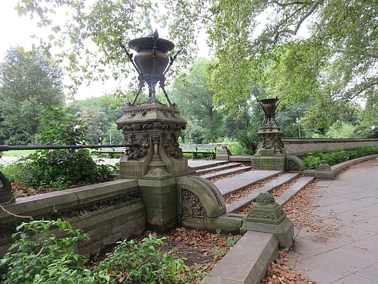 Rented by Space Real Estate | media 38