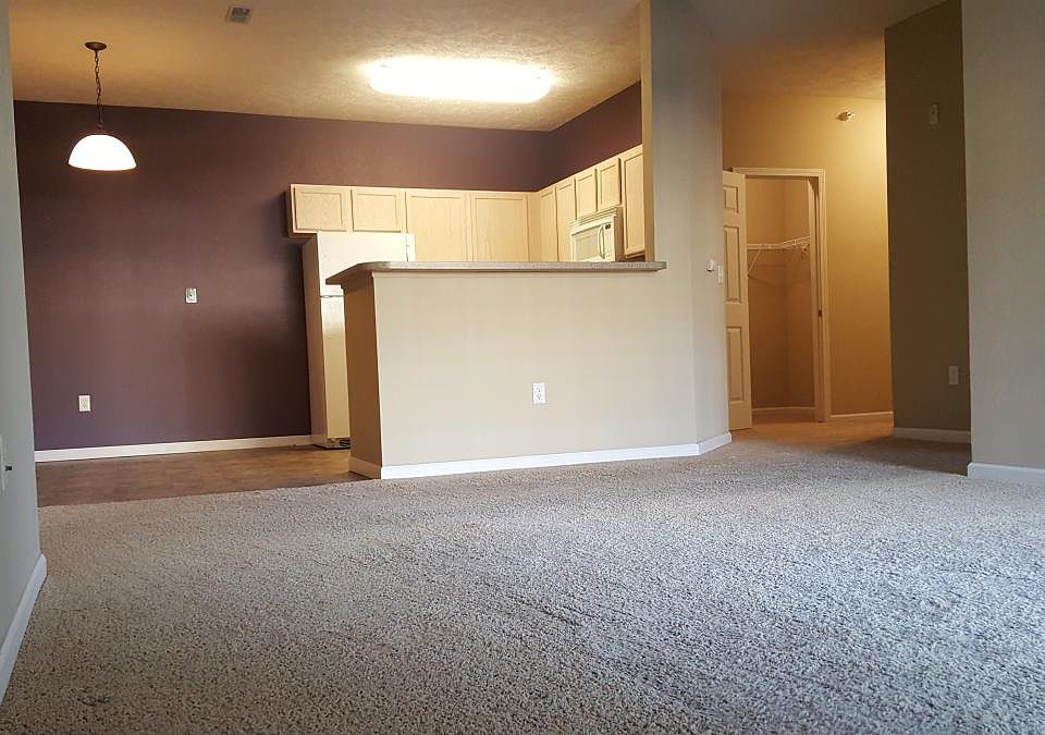 1st image of 870 N 82nd Plz APT 5