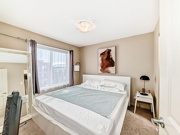 5th image of 340 Windermere Rd NW #403