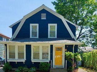 35 Sargent Ave, Providence, RI 02906