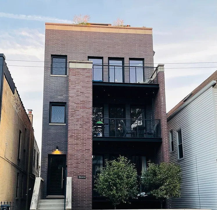 3644 W Belmont Ave #2