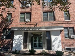 84-31 Van Wyck Expressway #1M, Briarwood, NY 11435