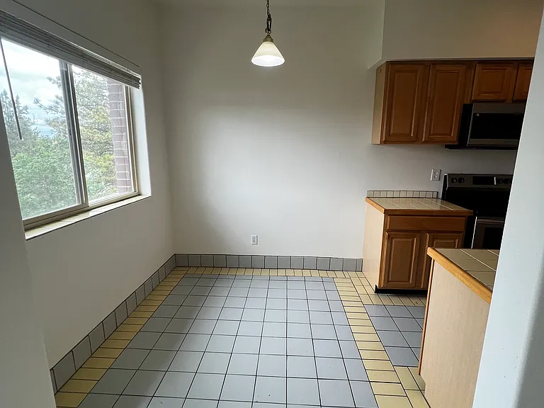 1817 W 7th Ave #5 — Photo 15