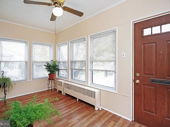 2nd image of 3841 James St