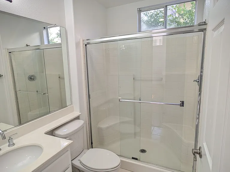 19932 Ahwanee Ln — Photo 6