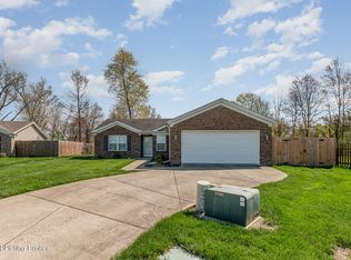 9110 Woodhold Ct, Louisville, KY 40291