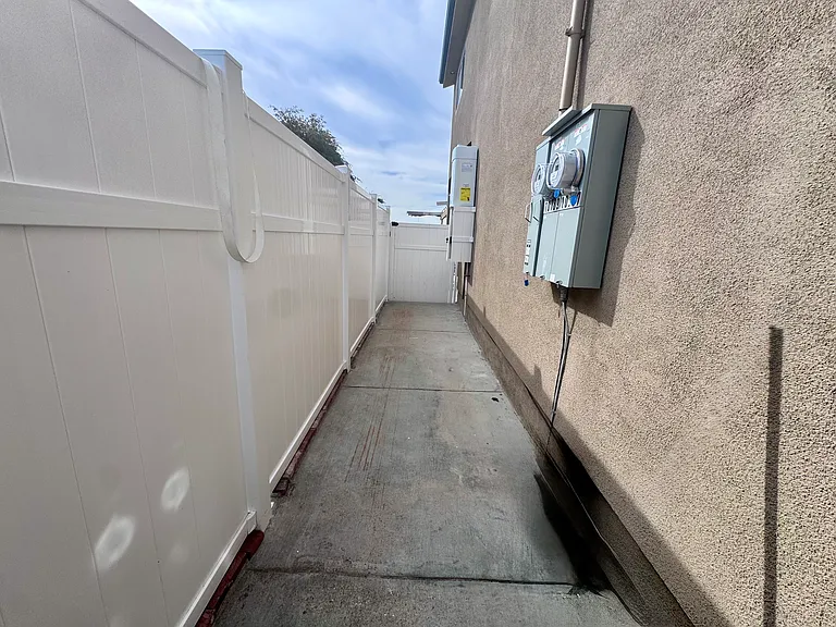 10789 Las Lunitas Ave #10787 — Photo 27