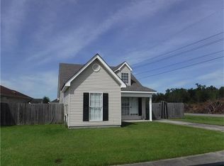 2700 Bayou Cook Dr, Marrero, LA 70072