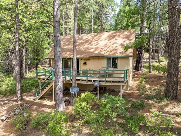 26398 Siskiyou Dr, Cold Springs, CA 95335