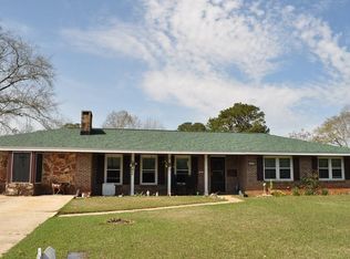 1312 Stanford Rd, Dothan, AL 36305