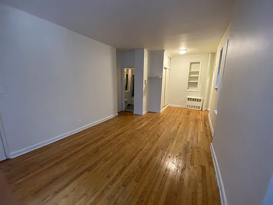 Rented by Compass | media 19