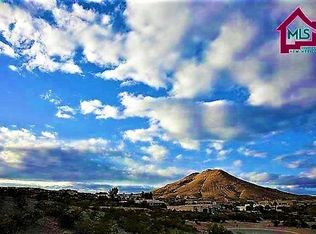 1602 Calle De Valezquez, Las Cruces, NM 88007