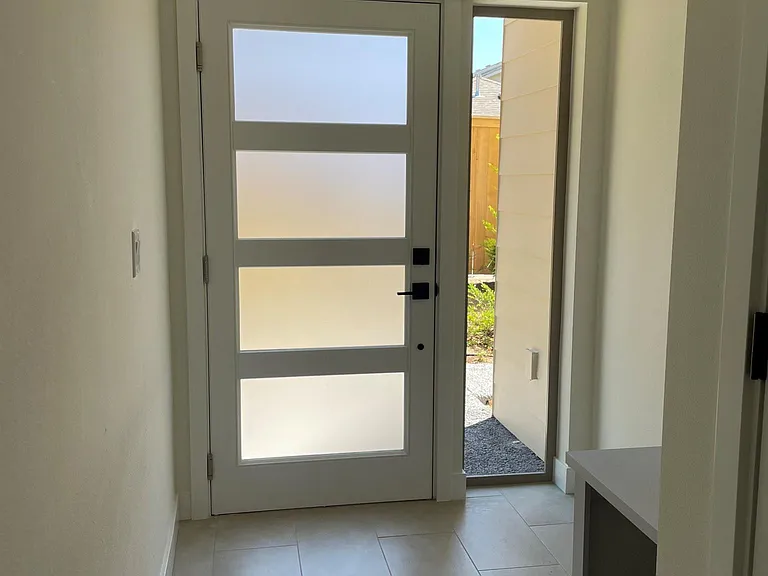 18402 Corliss Ave N #A — Photo 3