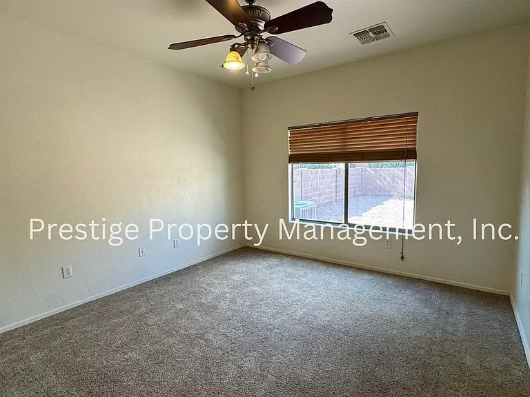 449 E Placita Nodo — Photo 17